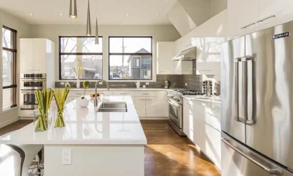 Jakie uchwyty do mebli kuchennych lakierowanych wybrać, by nie żałować? Jakie uchwyty do mebli kuchennych lakierowanych wybrać, by nie żałować?