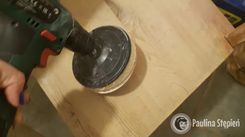 Jak pomalować krzesło na biało i uniknąć najczęstszych błędów